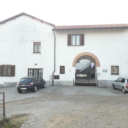 Jean Home Галарате Екстериор снимка