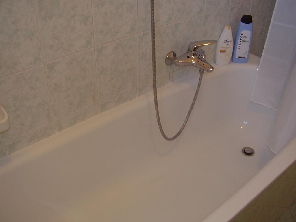 Jean Home Галарате Екстериор снимка