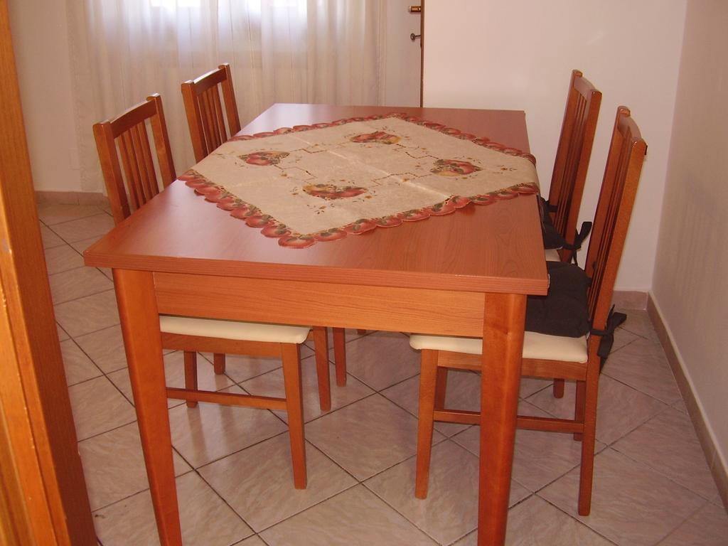 Jean Home Галарате Екстериор снимка
