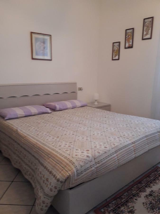 Jean Home Галарате Екстериор снимка